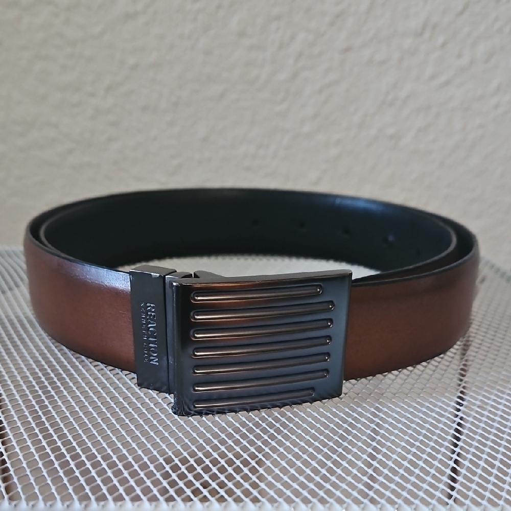 Kenneth Cole Brown and Black Imitation Leather Belt with Metal Buckle Size MED